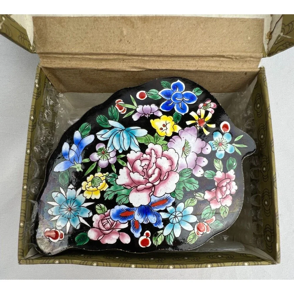 Vintage Seymour Mann Mille Fleurs Floral Enamel Leaf Trinket Box Hand Painted